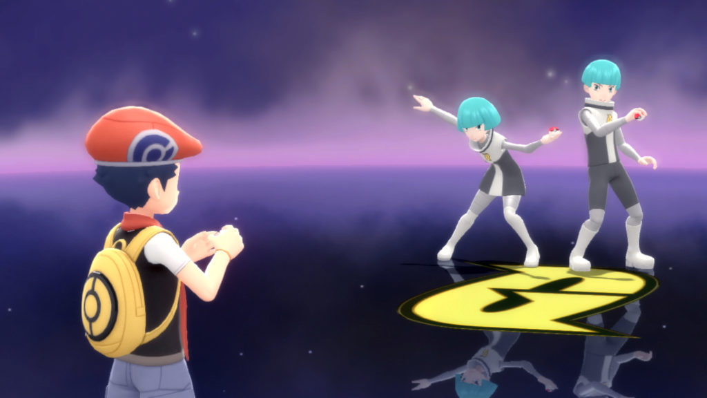 Un personnage du jeu Pokémon Diamant Étincelant fait face à deux membres d'une équipe adverse qui semblent se préparer à un combat.